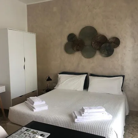Eliton Apartment *